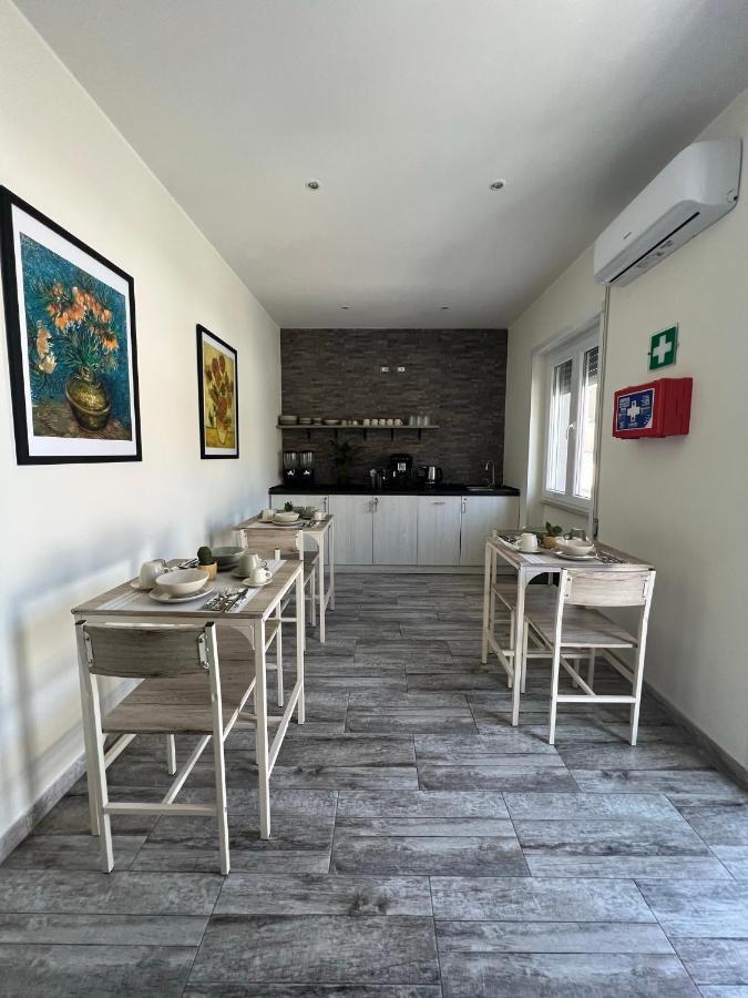 Kalaso Design Guest House - Rome Airport Фьюмичино Экстерьер фото